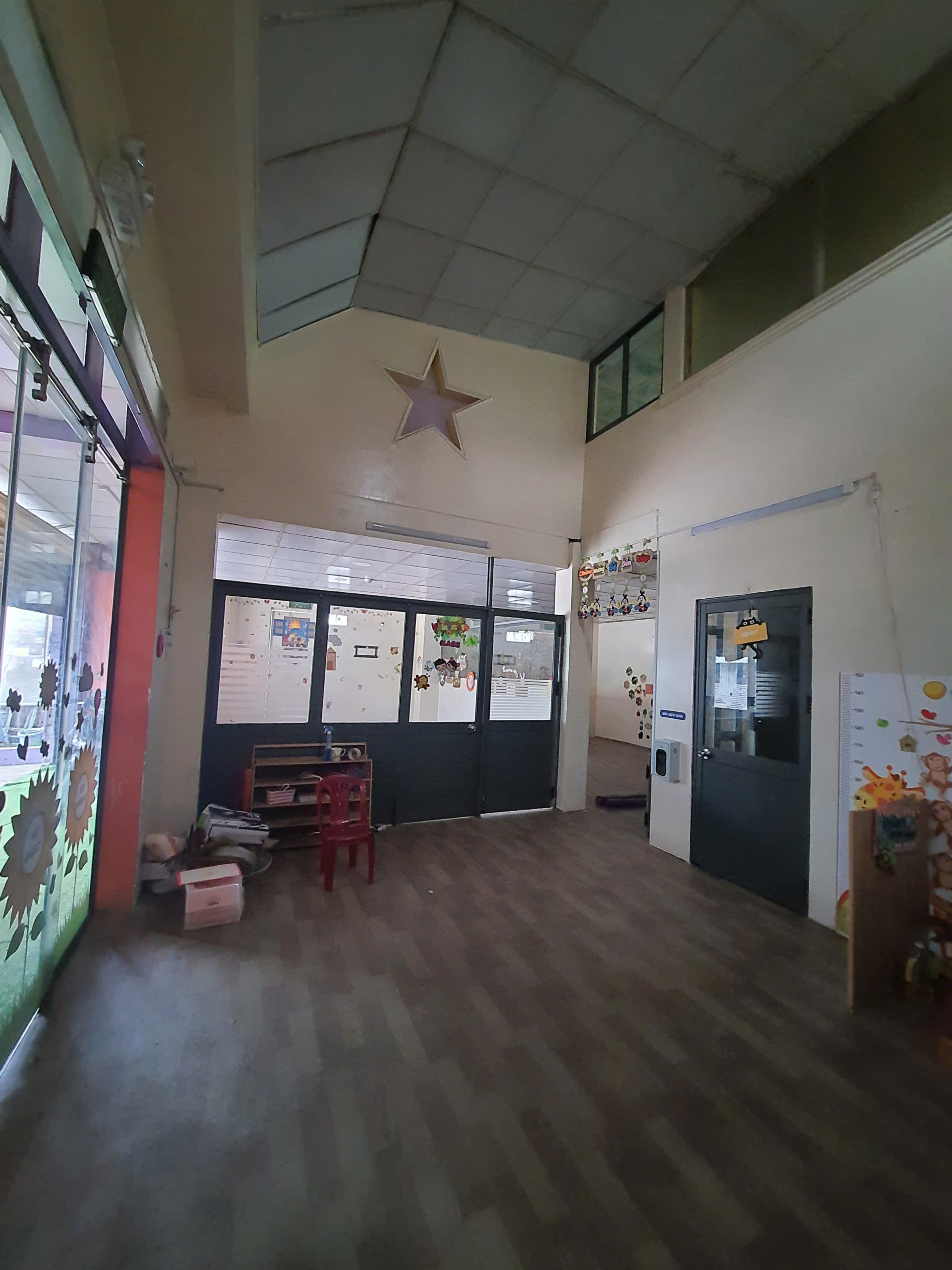 cho thue nha nguyen can mat tien ql.50