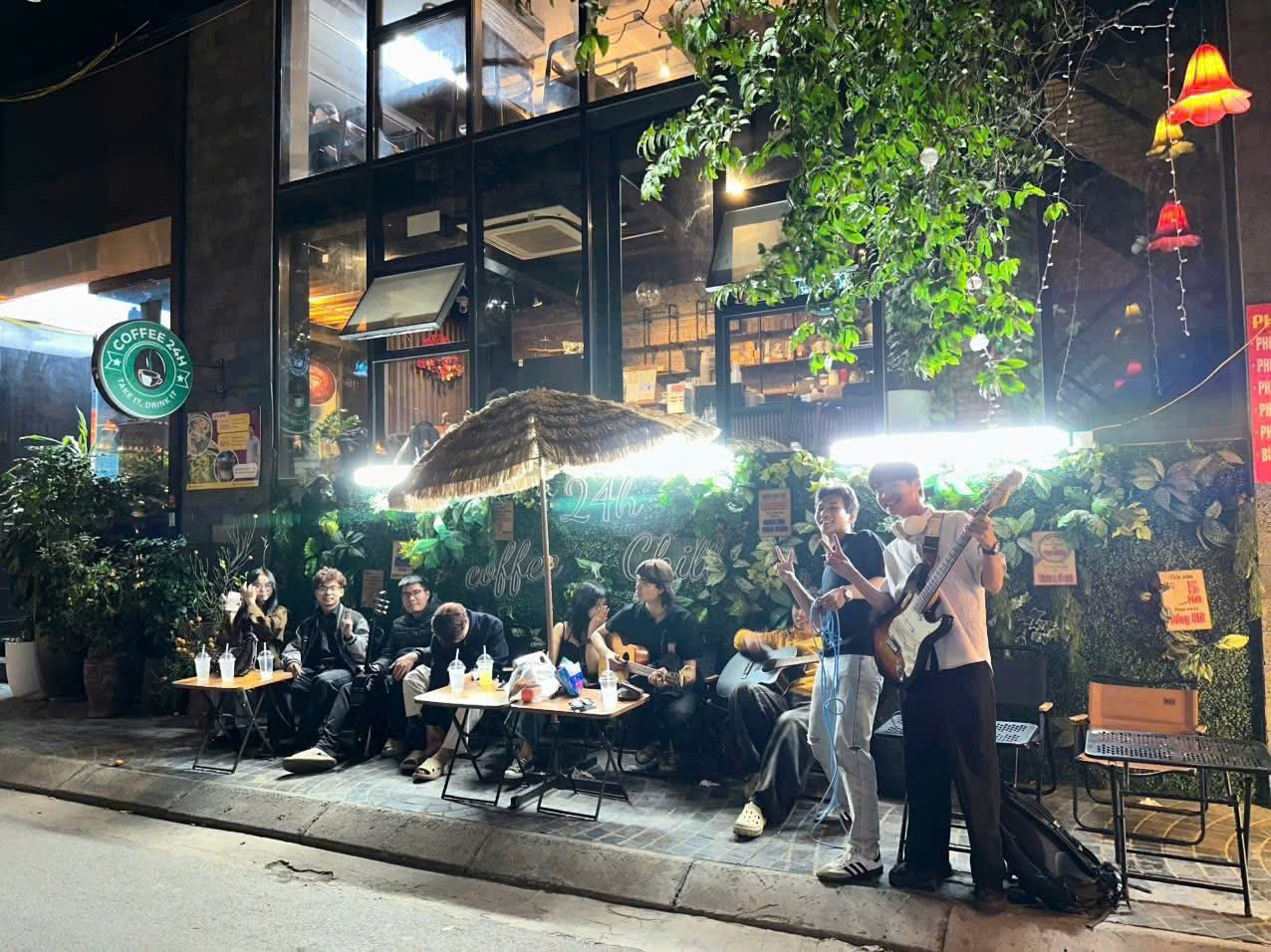 sang nhuong quan cafe trung tam dong da – lo goc 2 mat tien – 0d
